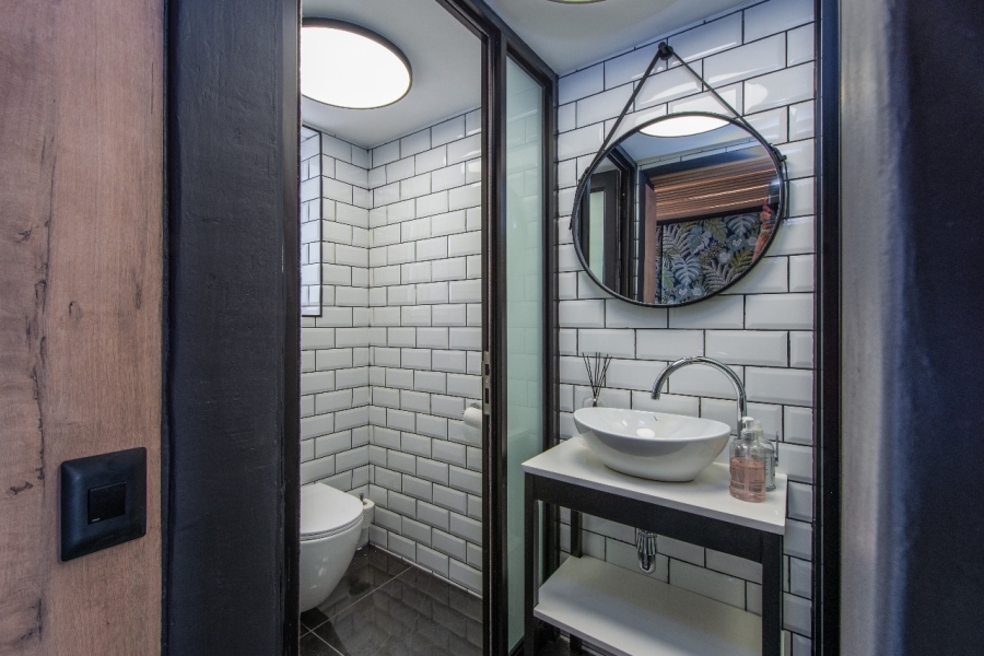 To Let commercial Property for Rent in Buitenverwagting Western Cape